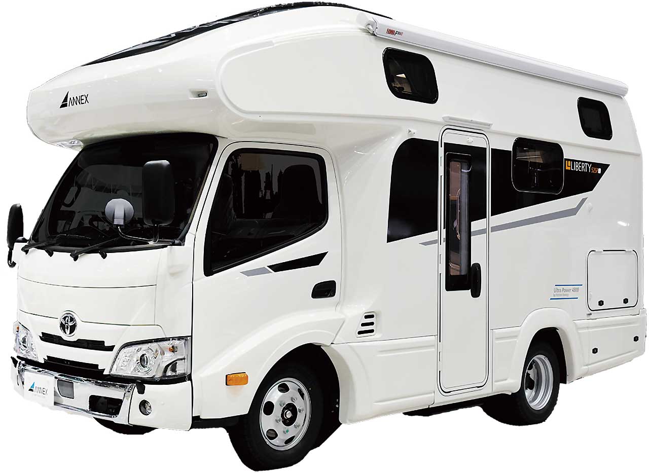 リバティ 52 SPi（車両本体価格：13,673,000円（税込み）〜）