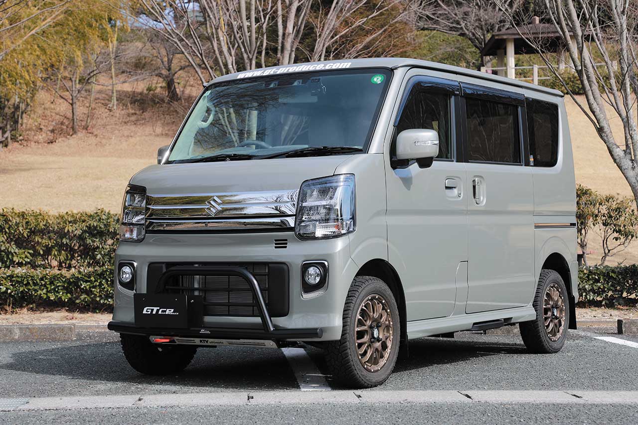 GT CAR PRODUCE DA17W