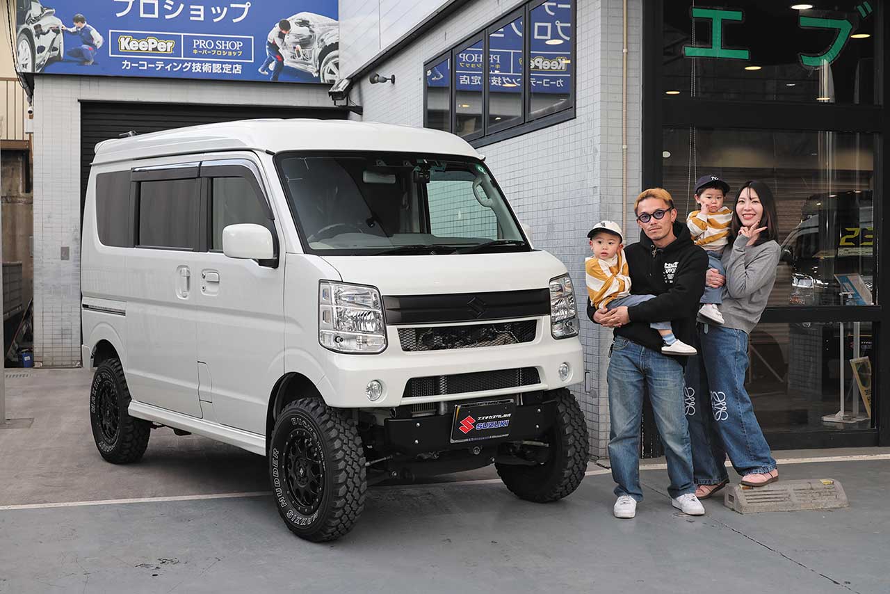 今回、ご夫婦で参加してくれたほらちゃんさん（右）とファミリーの皆様。