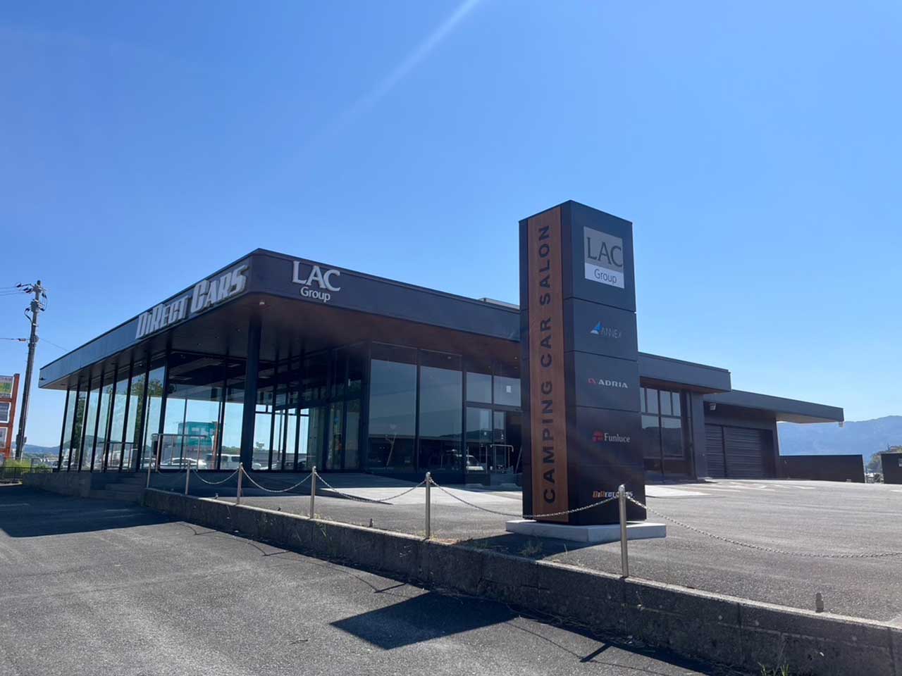 九州初！ダイレクトカーズのキャンピングカーショールーム「FUKUOKA BASE」が福岡・飯塚にオープン