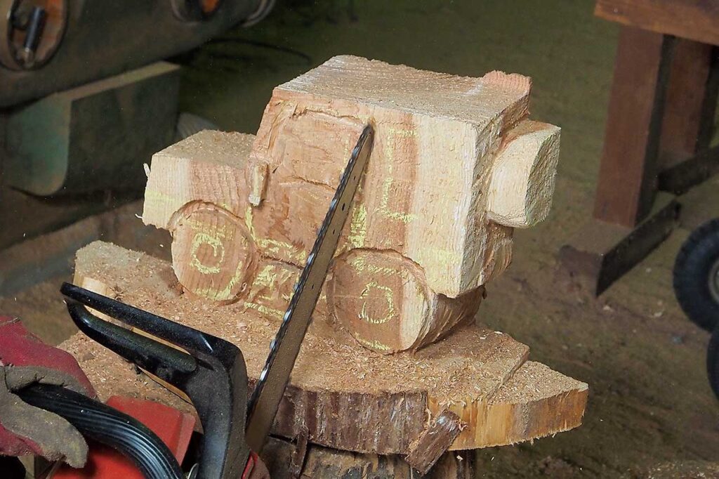 必ずこの作業も罫書を行なって、バランスが大丈夫か確認しながら行う。この作業で見た目がほぼ決まるのだ。