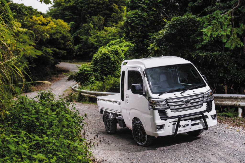 フェイスチェンジで楽しむ軽トラライフ〜新しいカスタムの形〜（3）